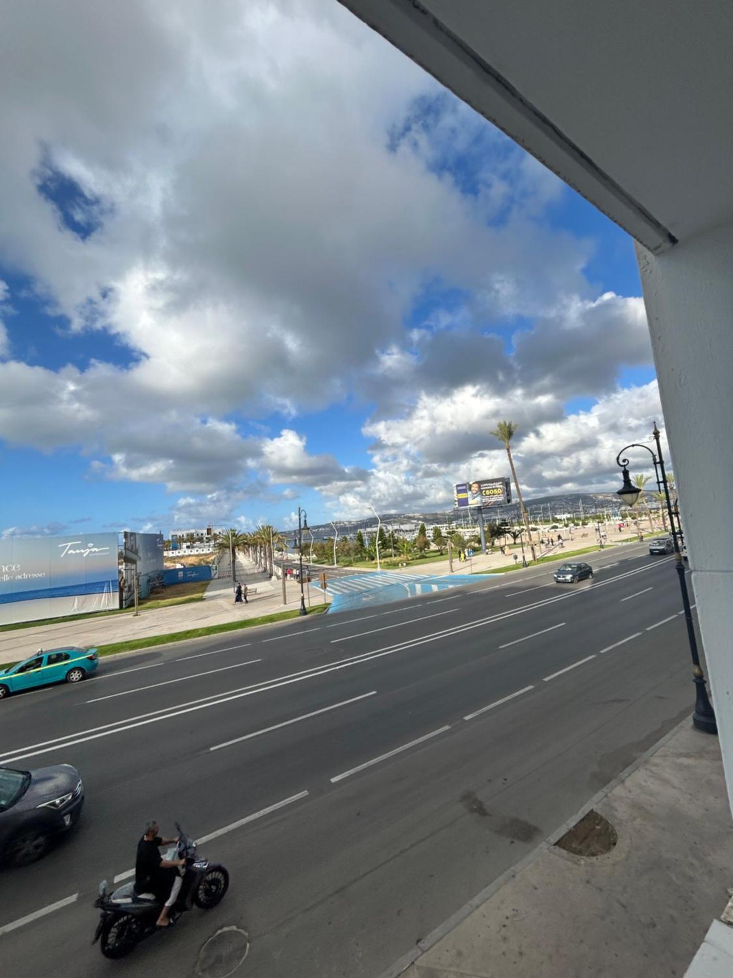 شقة Splendide Standing En Face De La Marina Et A 200 M Du Port De - 1 Double *